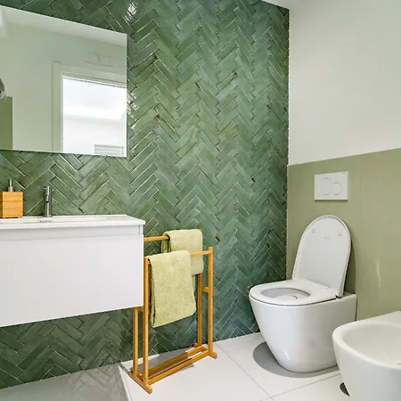 - Alice سورينتو