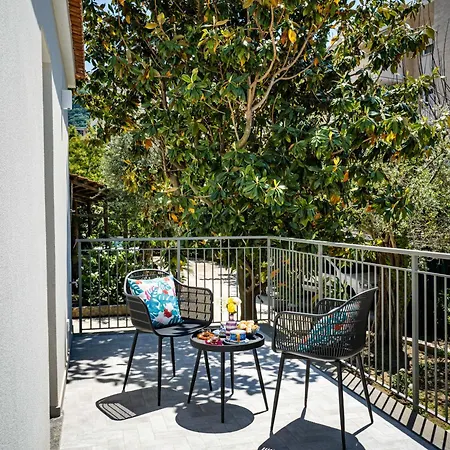 فيلة - Alice سورينتو